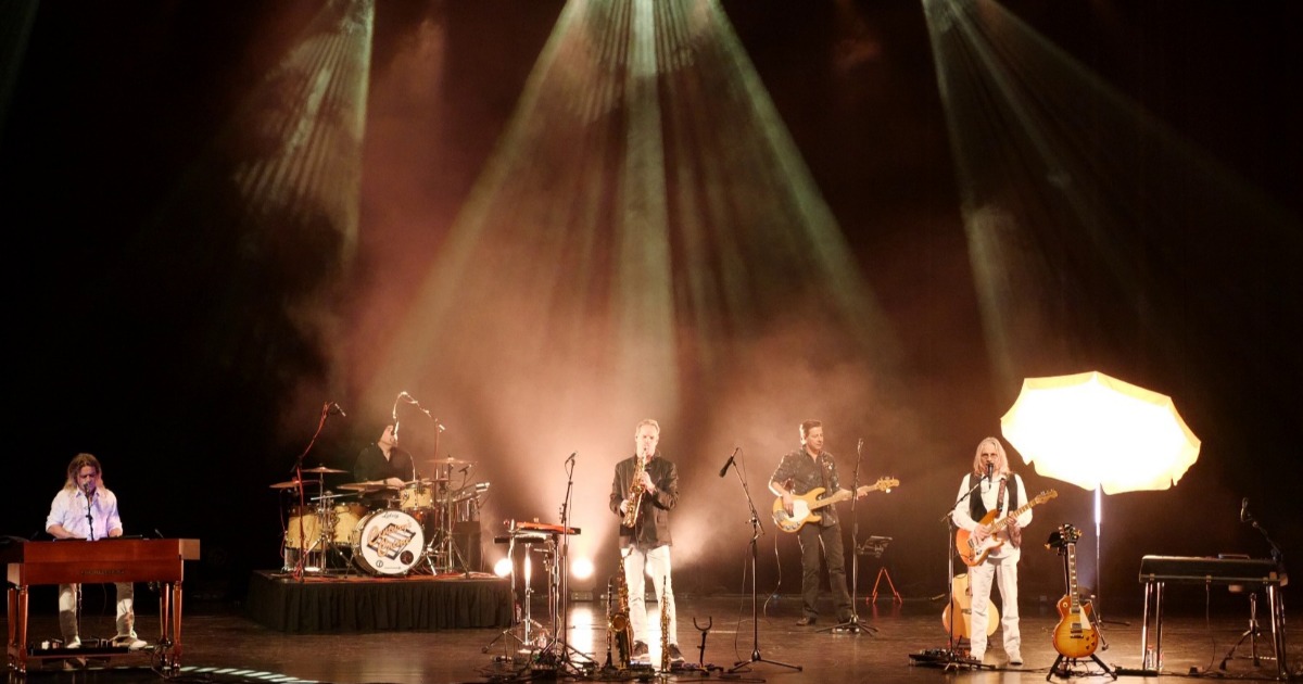 Tribute to SUPERTRAMP by CENTURY'S CRIME (D)